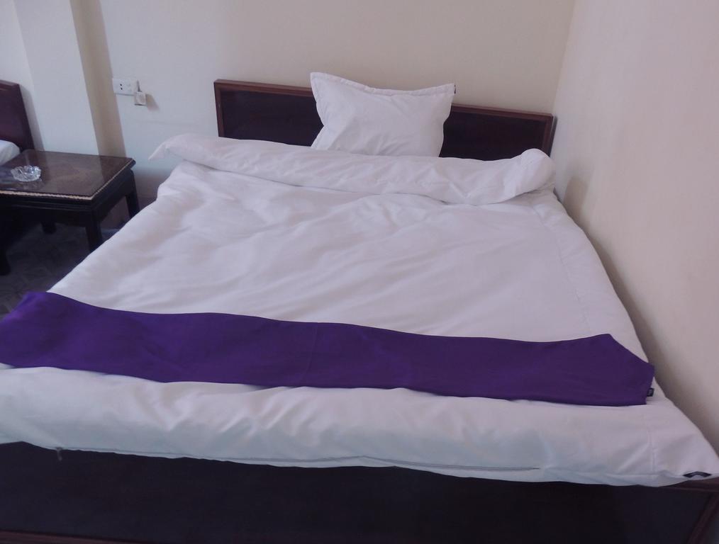 Halong Happy Hostel (Adults Only) Hạ Long Exterior foto